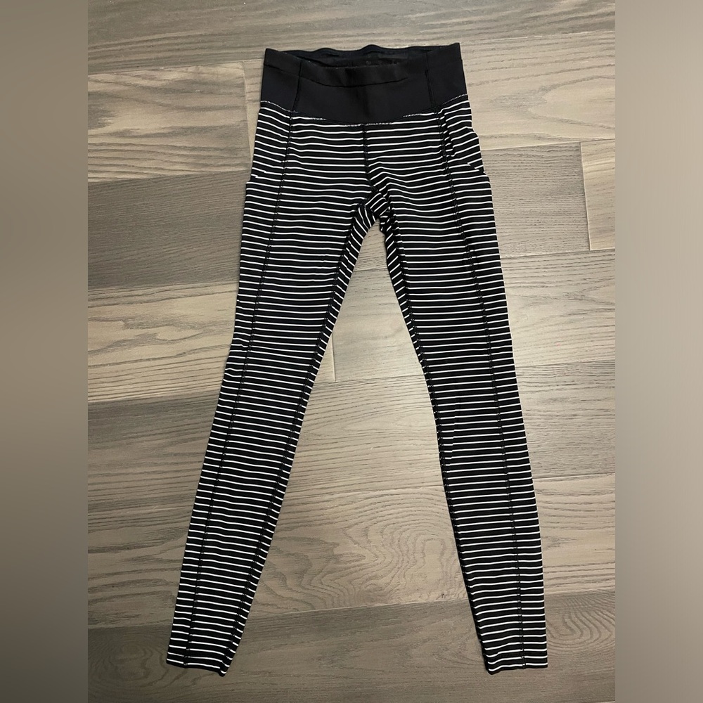 Lululemon Speed Tight size 4